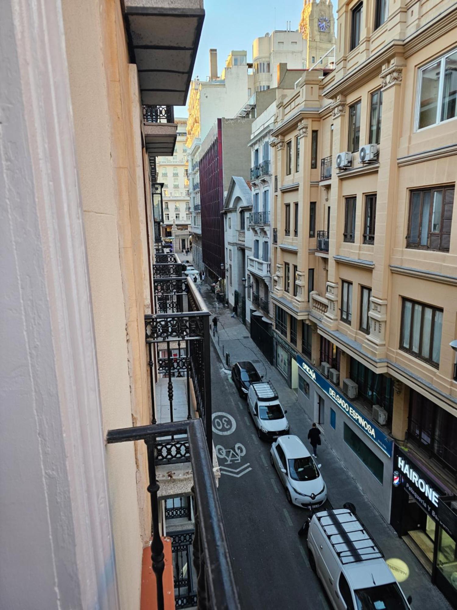 Hostal Andrea Granvia Madrid Exterior foto
